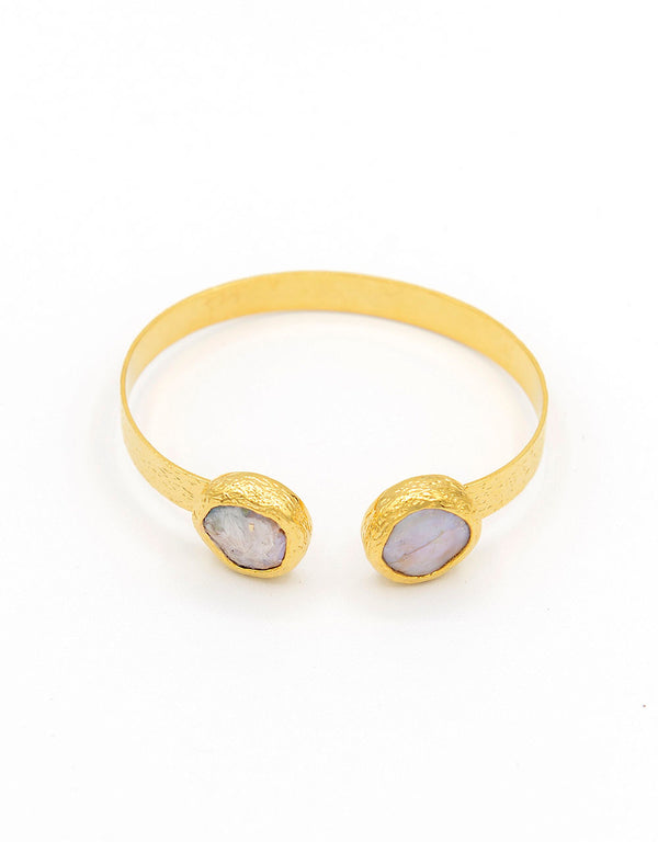 Golden bracelet in zamak and mother of pearl